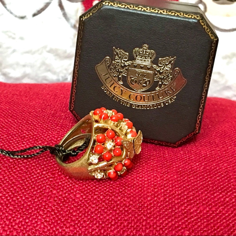 NWT, Juicy Couture Flower Cluster Ring Adjustable
